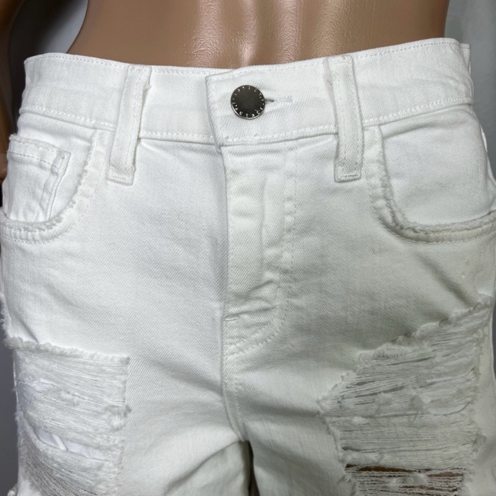 NEW L’AGENCE WHITE DISTRESSED DENIM SHORTS - Picture 3 of 8